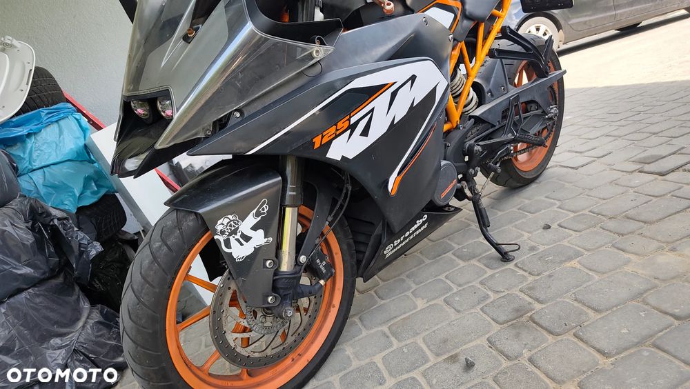 KTM RC 125 - 6