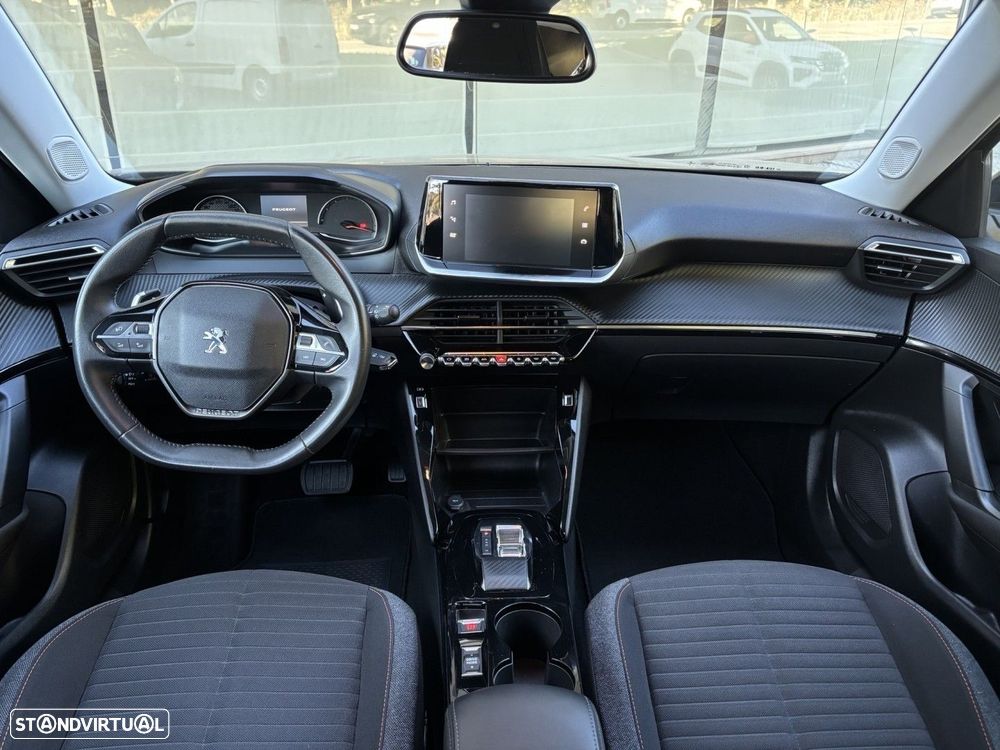 Peugeot 2008 1.2 PureTech Active Pack EAT8 - 28