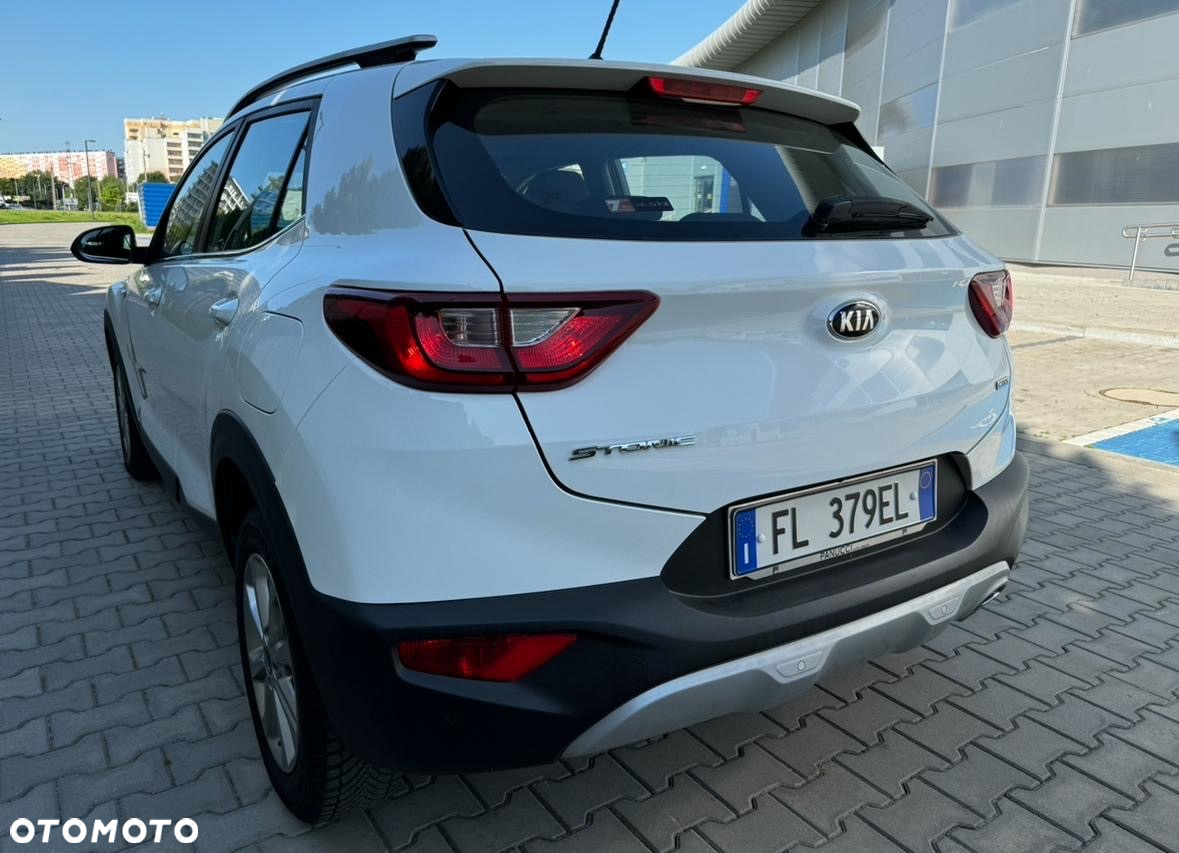 Kia Stonic 1.6 CRDi Vision - 4