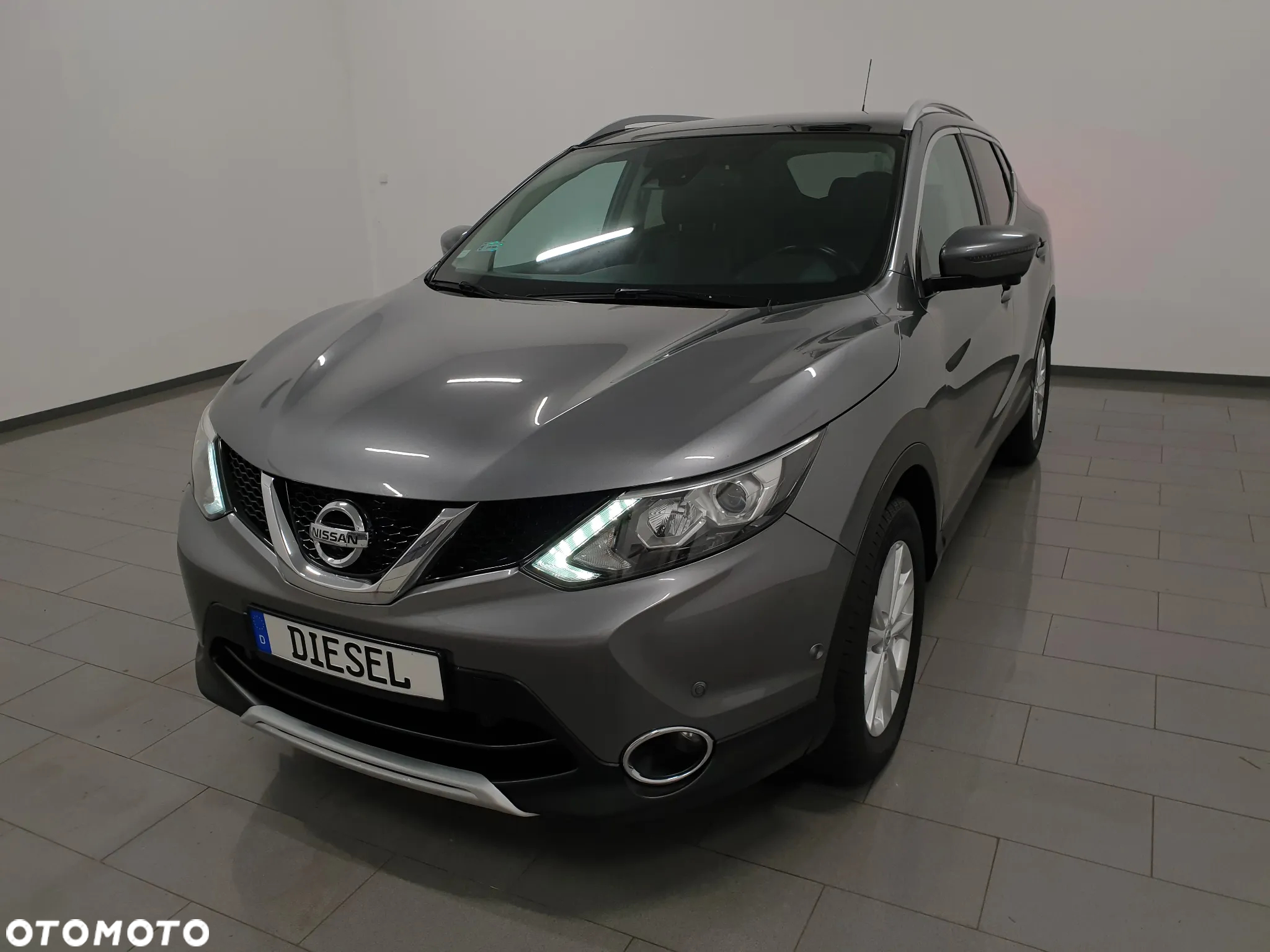 Nissan Qashqai 1.5 dCi Tekna+ - 32