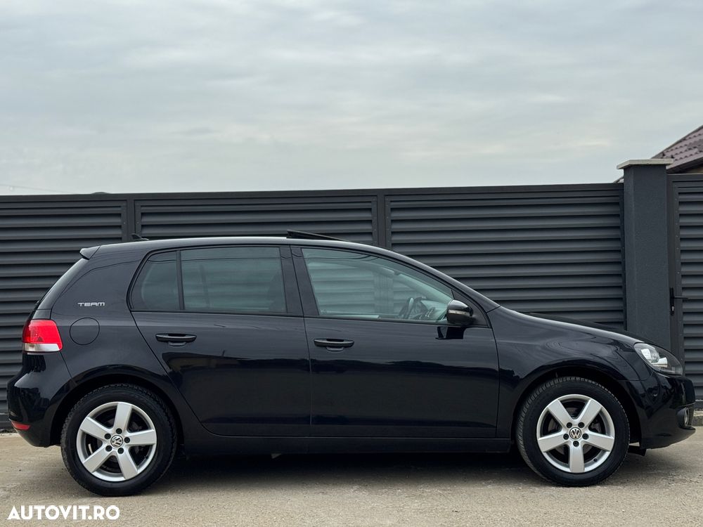 Volkswagen Golf 1.2 TSI DSG Team - 30