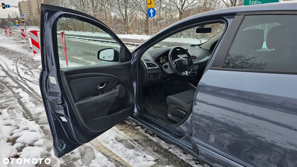 Renault Megane 1.6 16V Limited - 10