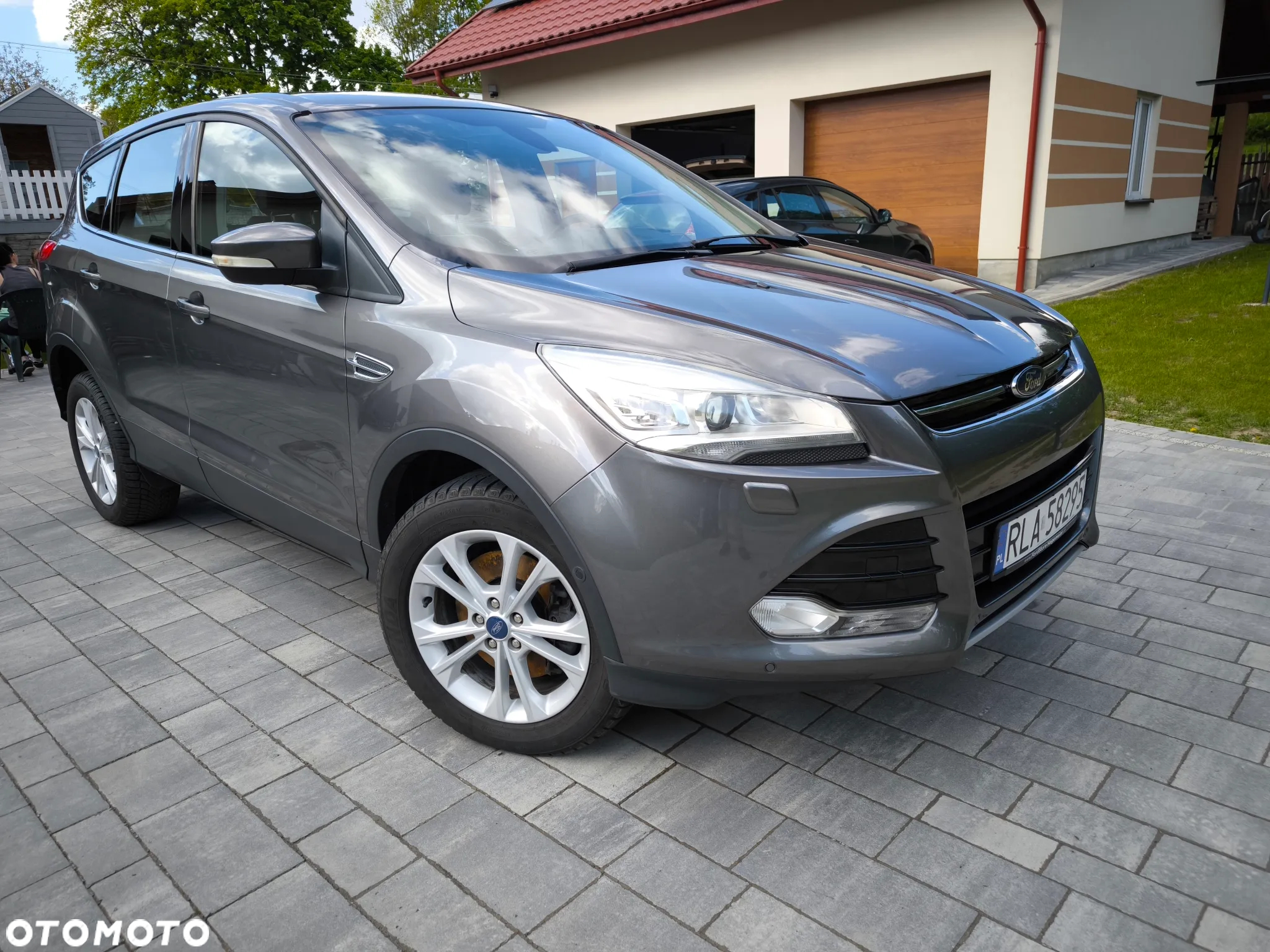 Ford Kuga 2.0 TDCi Titanium - 3