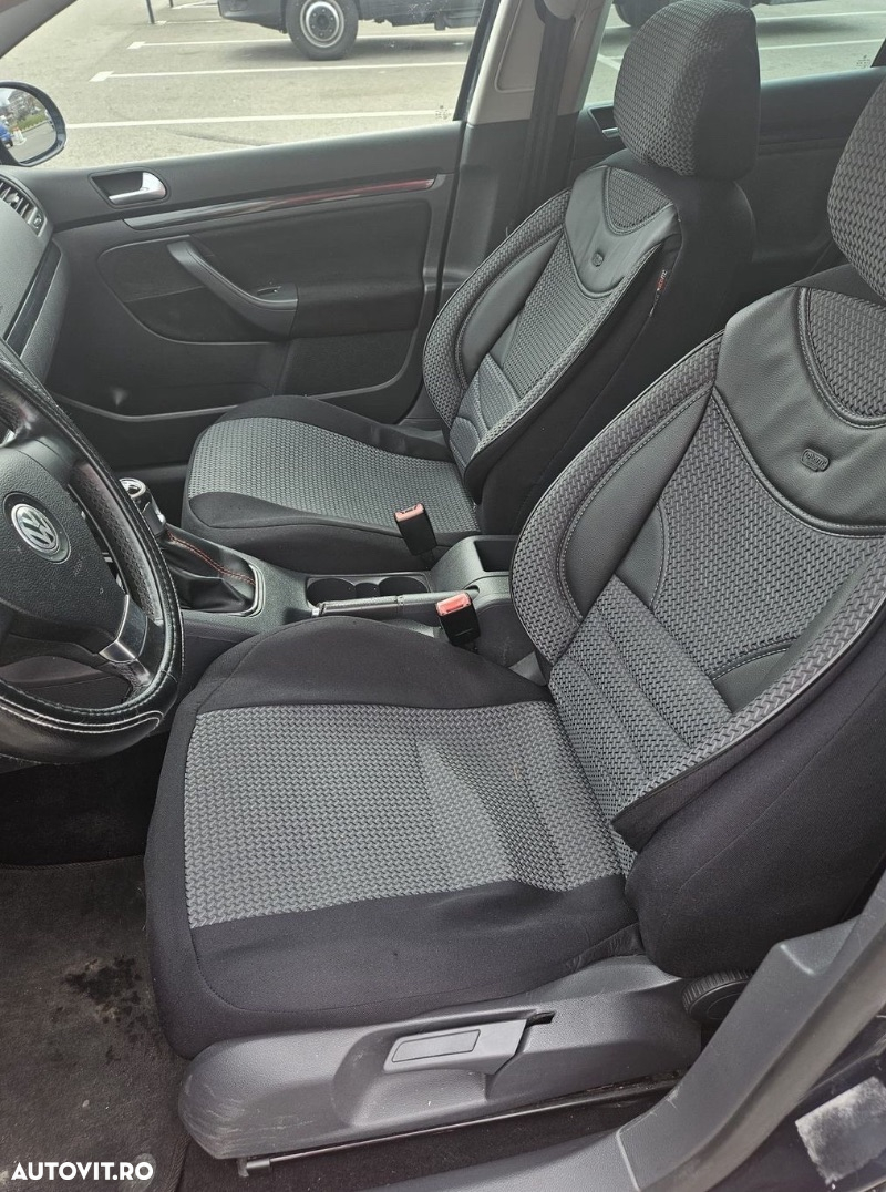 Volkswagen Golf 2.0 TDI DPF Sportline - 5