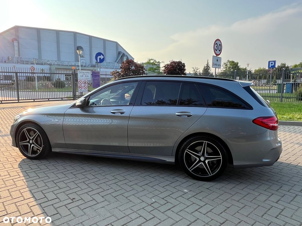 Mercedes-Benz Klasa C AMG 43 4-Matic - 13