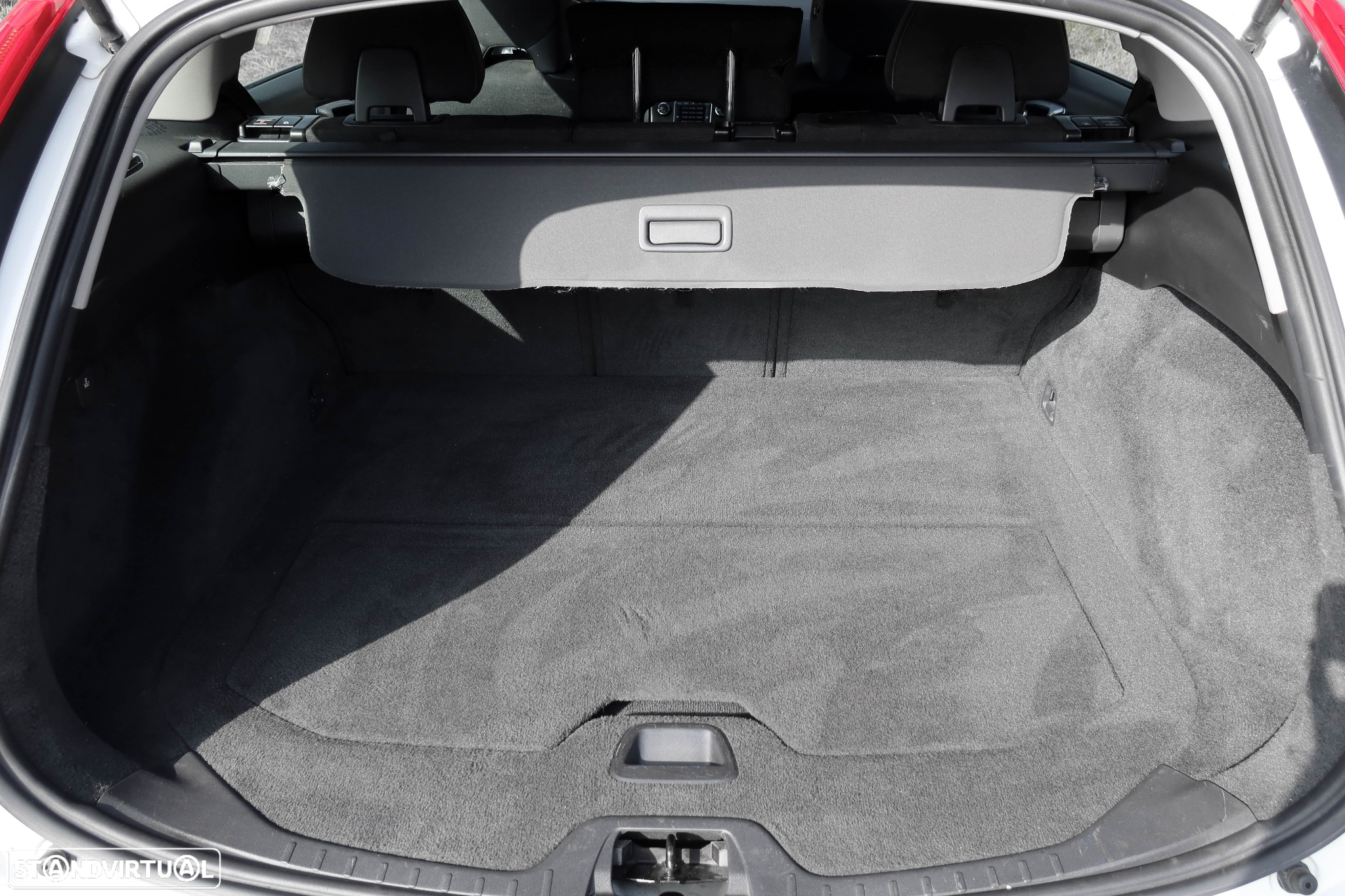 Volvo V60 1.6 D2 Drive Momentum Start/Stop - 14