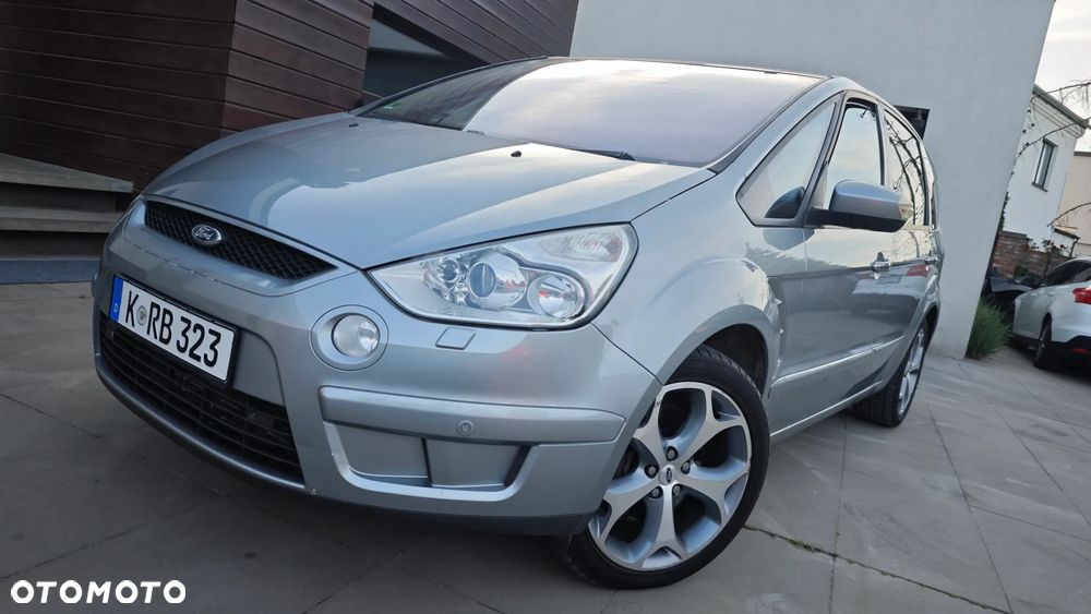 Ford S-Max 2.2 TDCi Titanium - 1