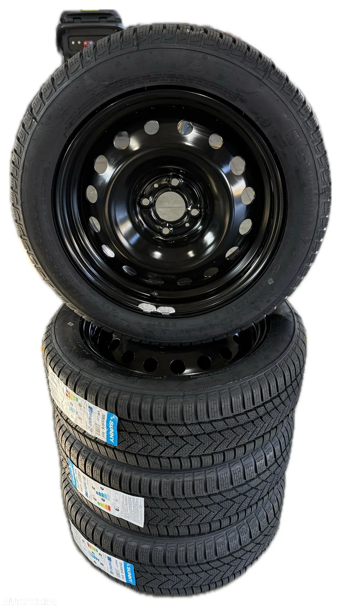 Set complet de iarna pentru Dacia Sandero Stepway 16'' , jante + anvelope - 2