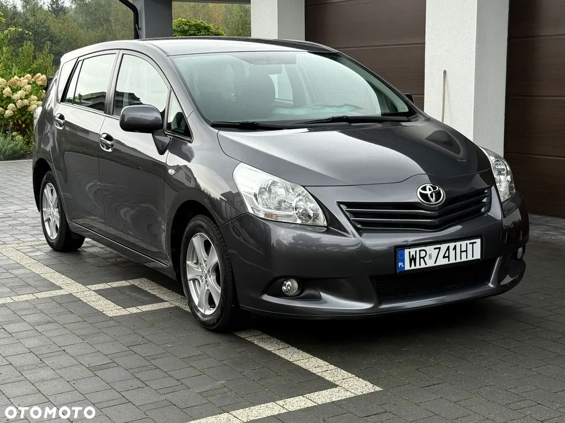 Toyota Verso 1.8 Edition - 11