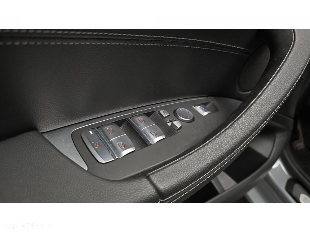 BMW X3 - 32