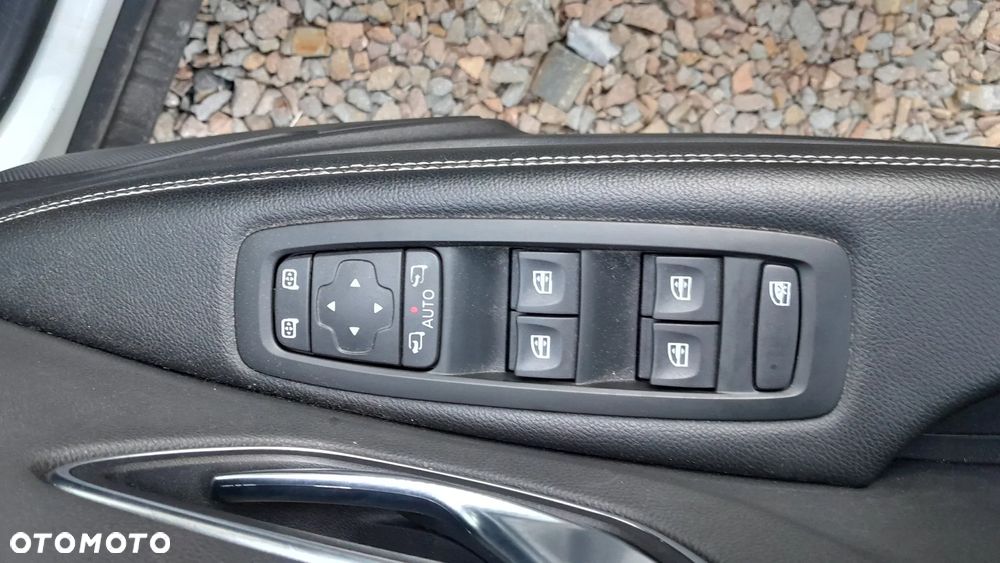 Renault Scenic - 18