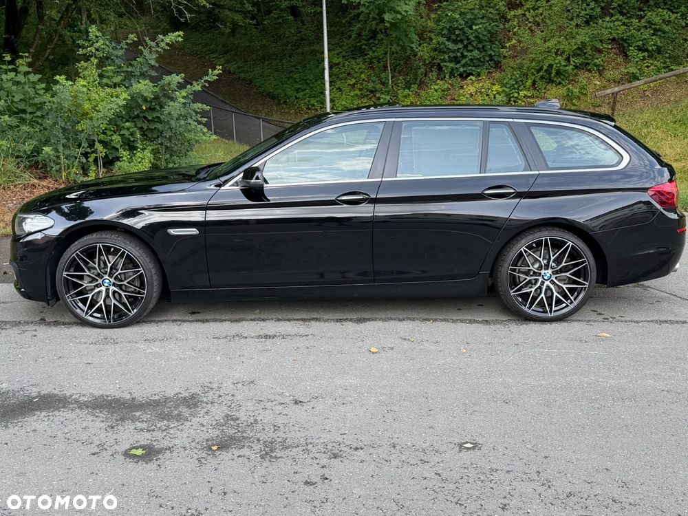 BMW Seria 5 525d xDrive Modern Line - 3