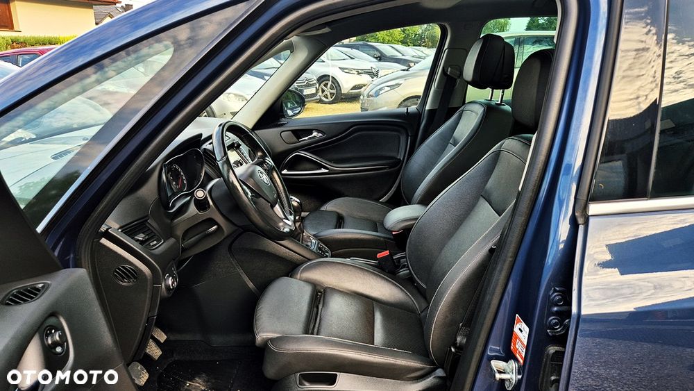 Opel Zafira 1.4 T Cosmo - 26