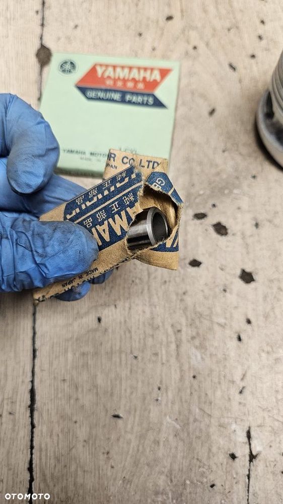 Tłok pierścienie sworzeń Yamaha XS750  1J7-11630-20 - 4