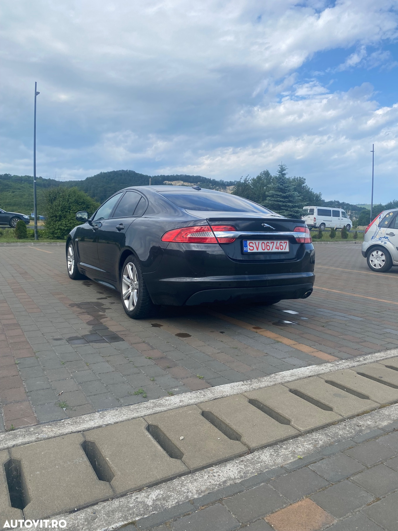 Jaguar XF 2.2D Luxury - 3