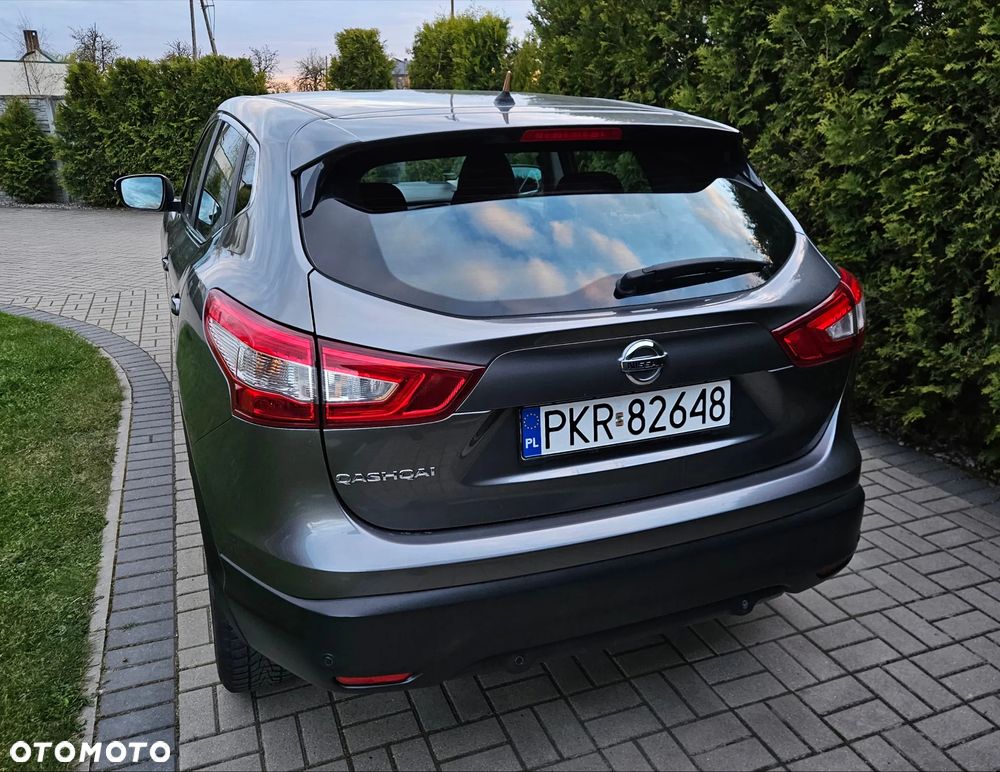 Nissan Qashqai 1.2 DIG-T N-Vision - 7
