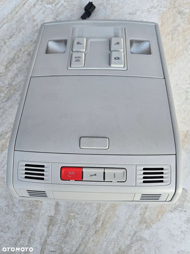 SKODA SUPERB III LIFT LAMPKA PODSUFITKI 3V0868837E - 1