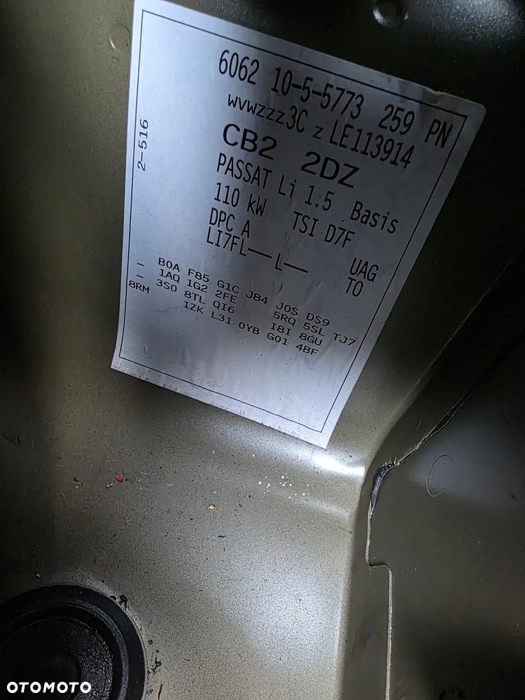 Volkswagen Passat - 27