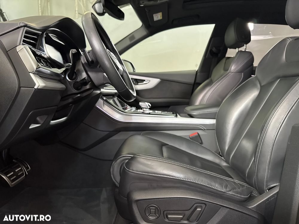 Audi Q8 - 25