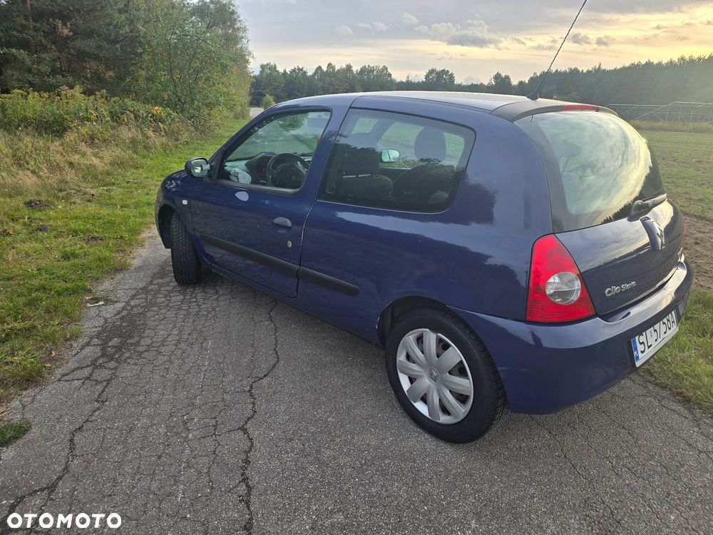 Renault Clio - 7