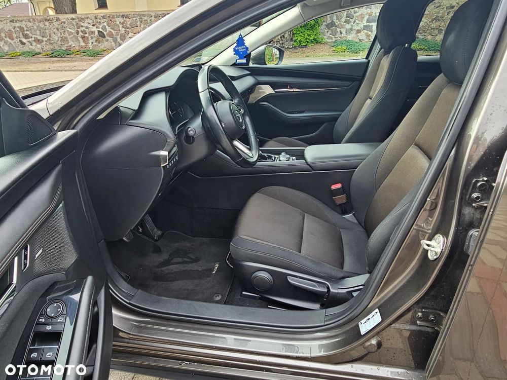 Mazda 3 2.0 mHEV Hikari - 17