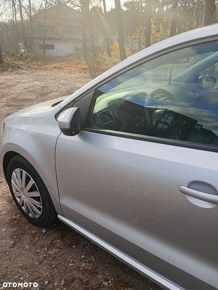 Volkswagen Polo 1.4 16V Comfortline - 6