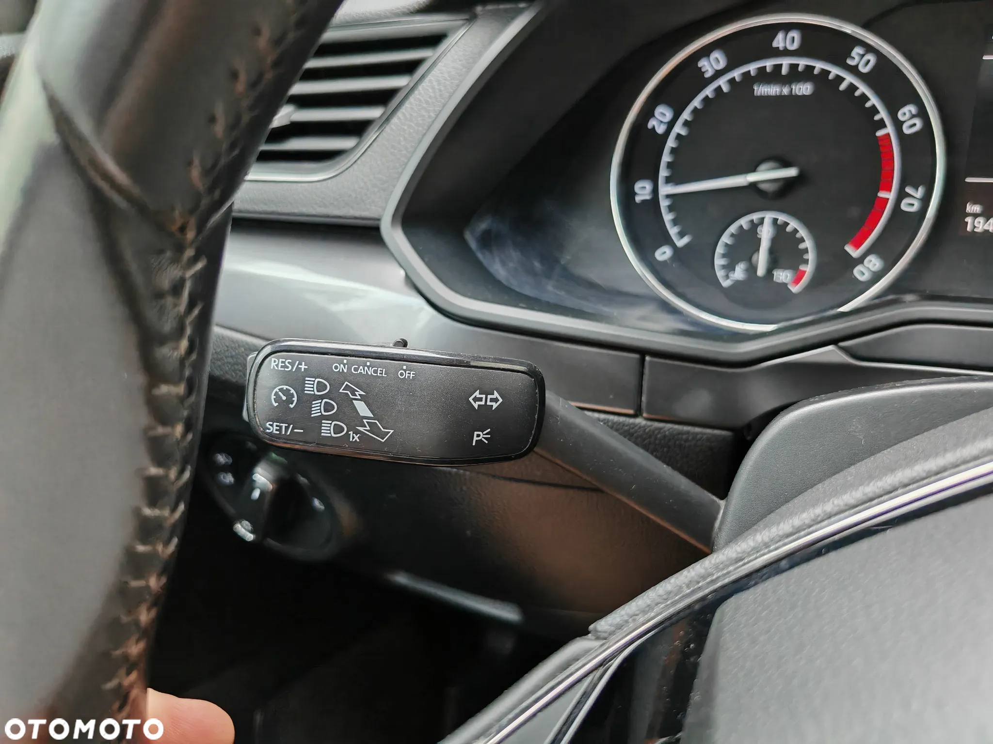 Skoda Superb 1.5 TSI ACT Active - 32