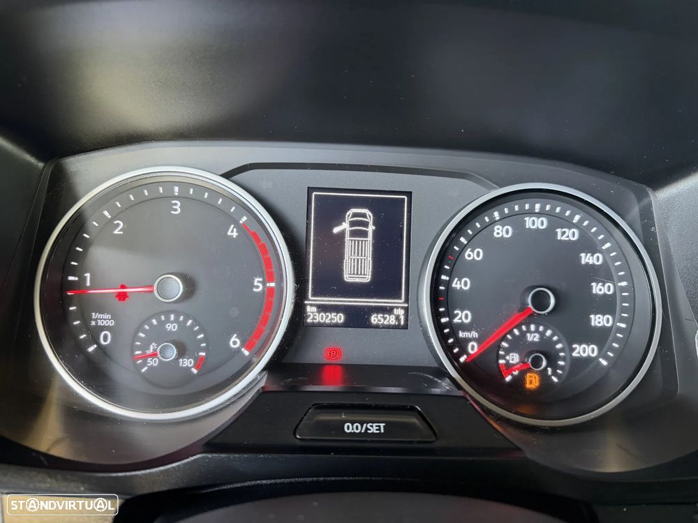 VW CRAFTER 2.0 L3 H3 - 13