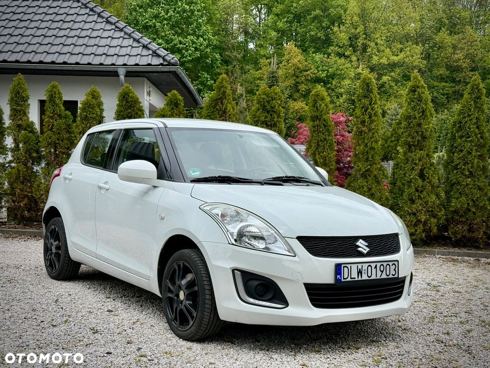 Suzuki Swift - 1
