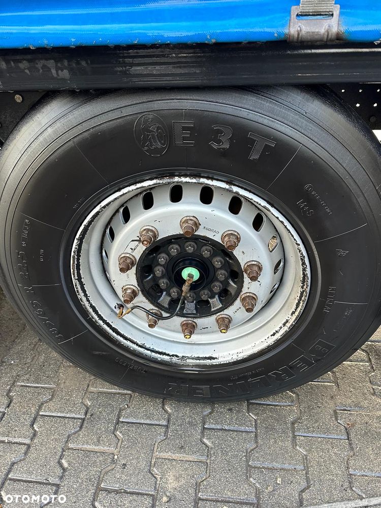 Schmitz Cargobull SCB S3T - 11