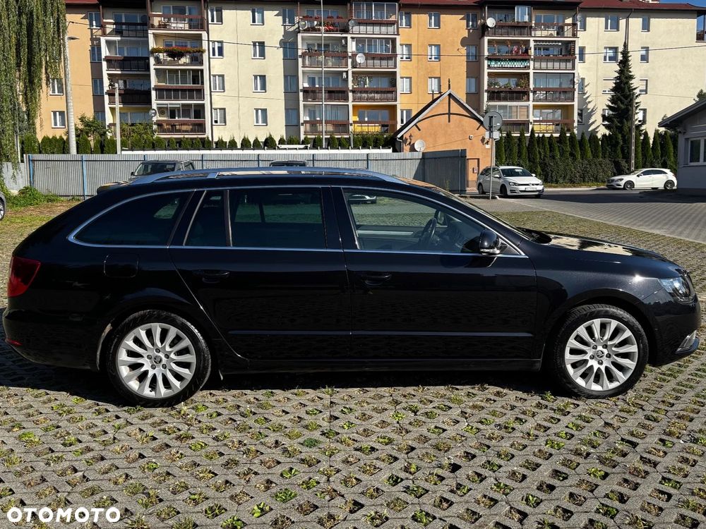 Skoda Superb Combi 2.0 TDI DSG Active - 2