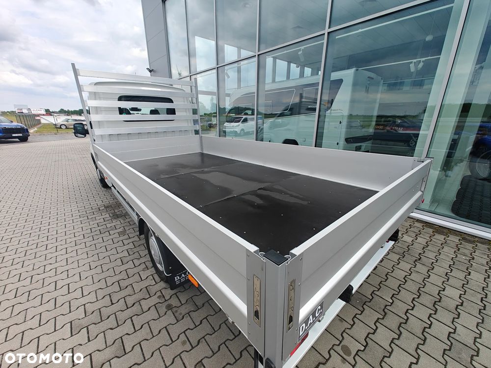 Maxus Deliver 9 - 13