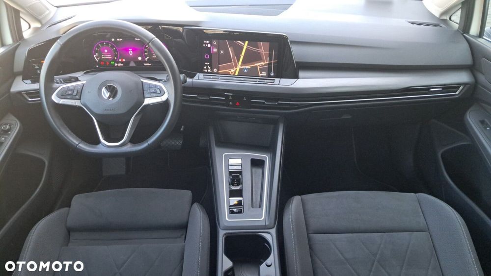 Volkswagen Golf 1.5 eTSI Style DSG - 5
