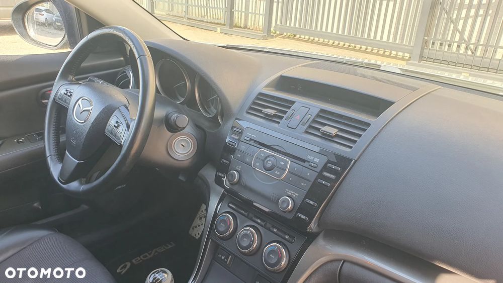 Mazda 6 2.2 CD DPF Exclusive - 28