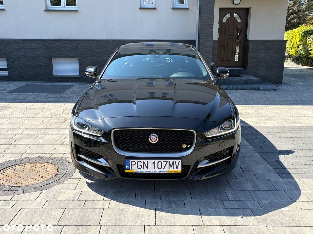 Jaguar XE 20d R-Sport Ingenium Edition - 2