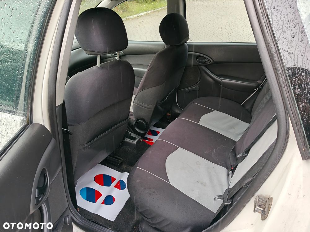 Ford Focus 1.4 Trend - 7