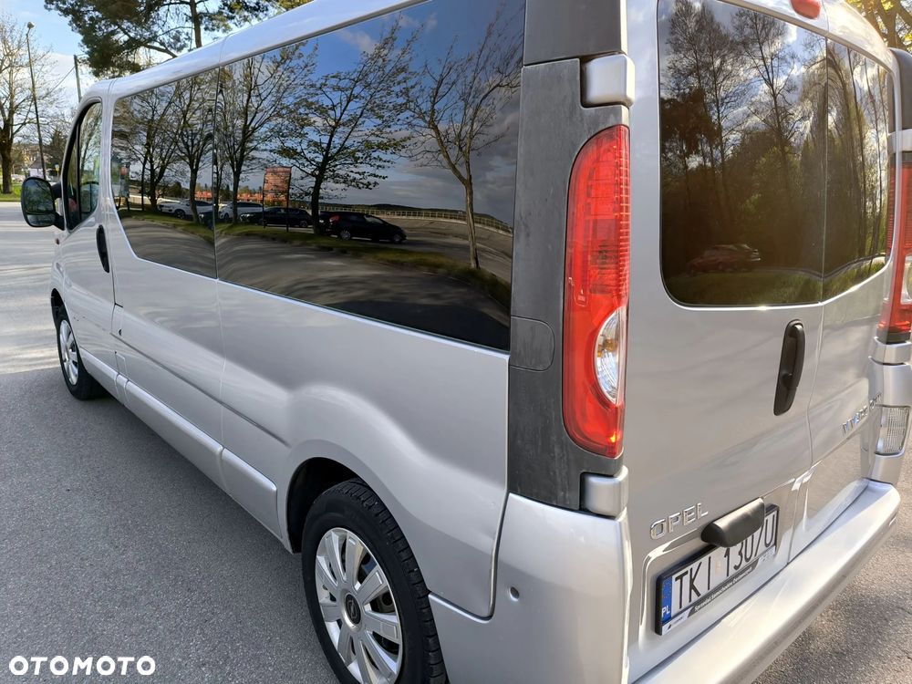 Opel Vivaro L2H1 2.9t - 15