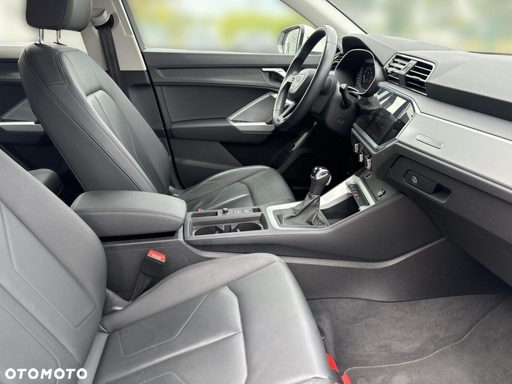 Audi Q3 Sportback 35 TFSI mHEV S tronic - 14