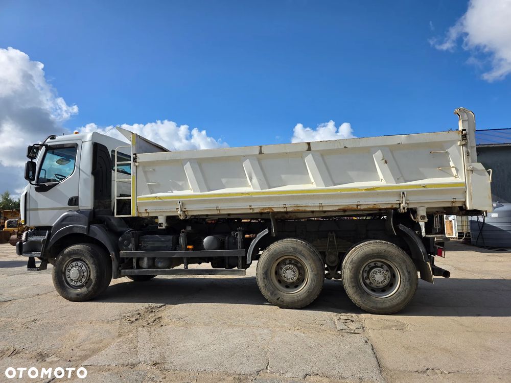 Renault KERAX - 10