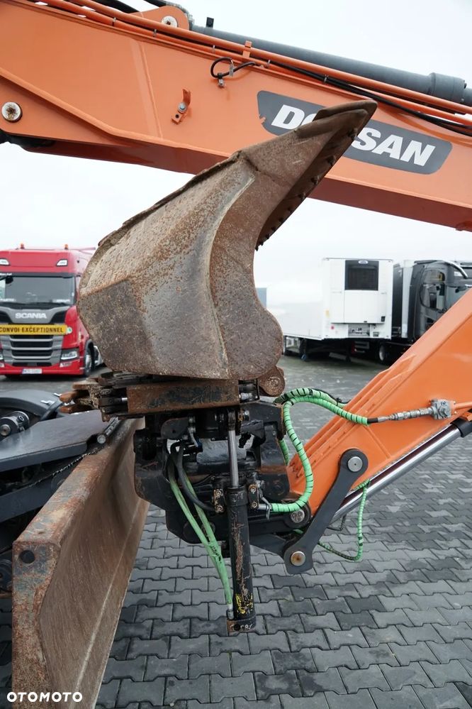 Doosan DX 140W / KOPARKA KOŁOWA / ROTOTIL / JOYSTICK / POWERTILT OBROTNICA / 2019 ROK / - - 19