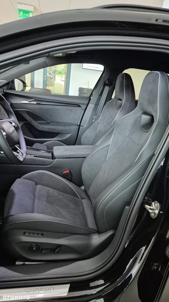 Skoda Superb 2.0 TSI Sportline DSG - 5