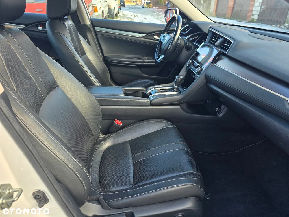 Honda Civic 1.5 i-VTEC Turbo CVT Executive - 22