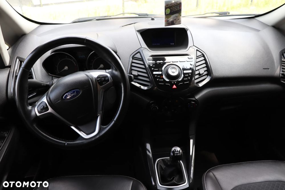 Ford EcoSport - 19