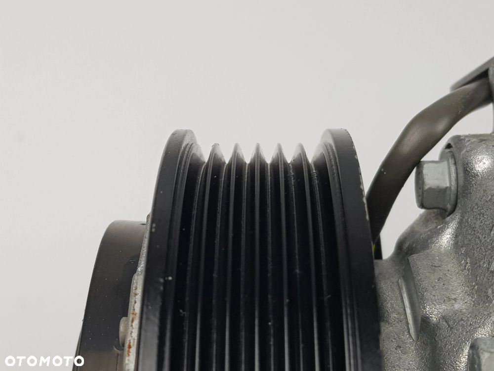 Kompresor Sprężarka klimatyzacji BMW X3 G01 G20 B47 2.0d 6994082 - 4