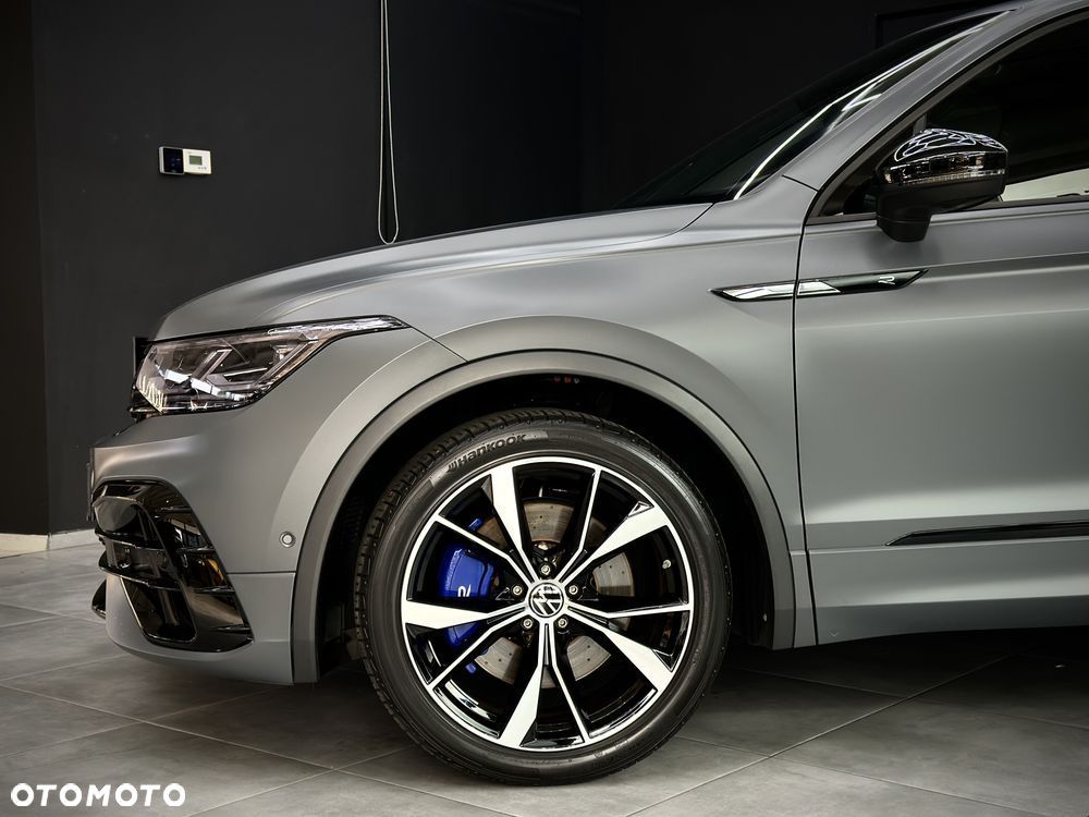 Volkswagen Tiguan - 12