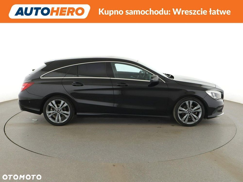 Mercedes-Benz CLA 180 7G-DCT Urban - 10