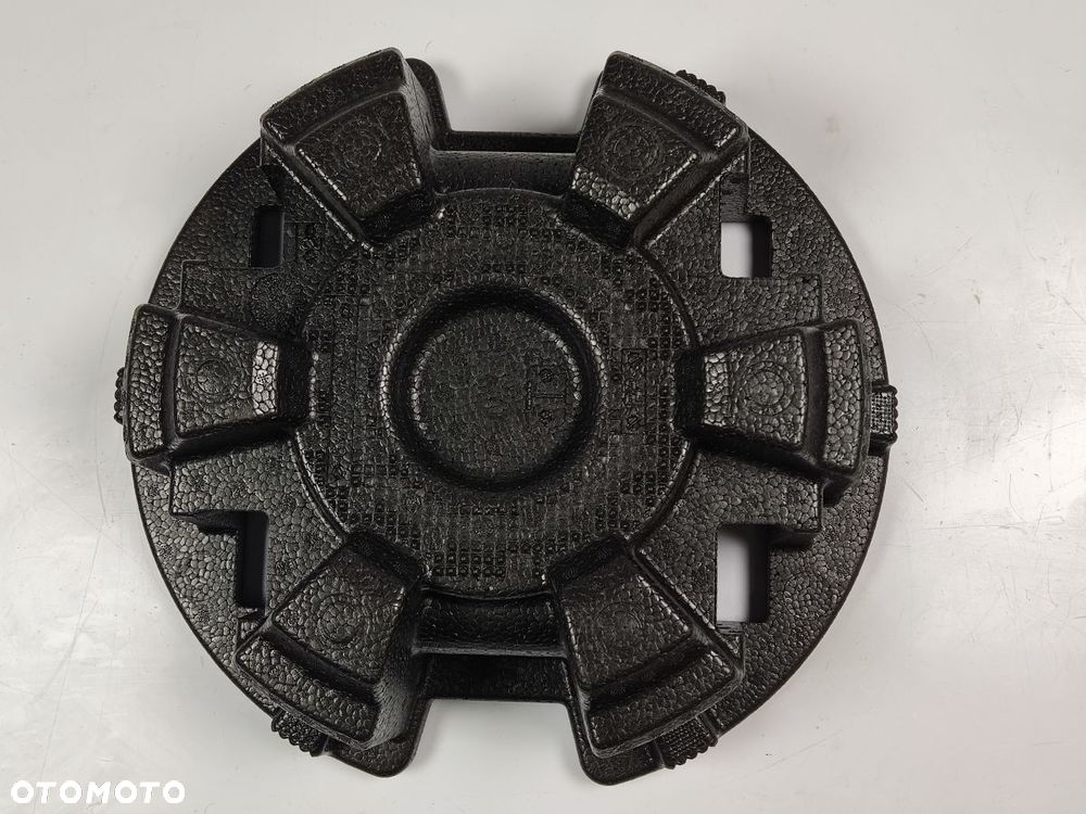 TOYOTA YARIS od 2019r Schowek Bagażnika Styropian - 3