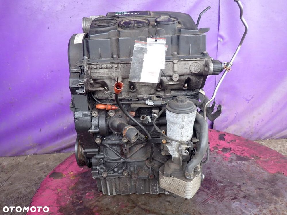 VW PASSAT B6 (2,0TDI 140KM BMP KOMBI 6B JLU) SILNIK DIESEL BMP - 2