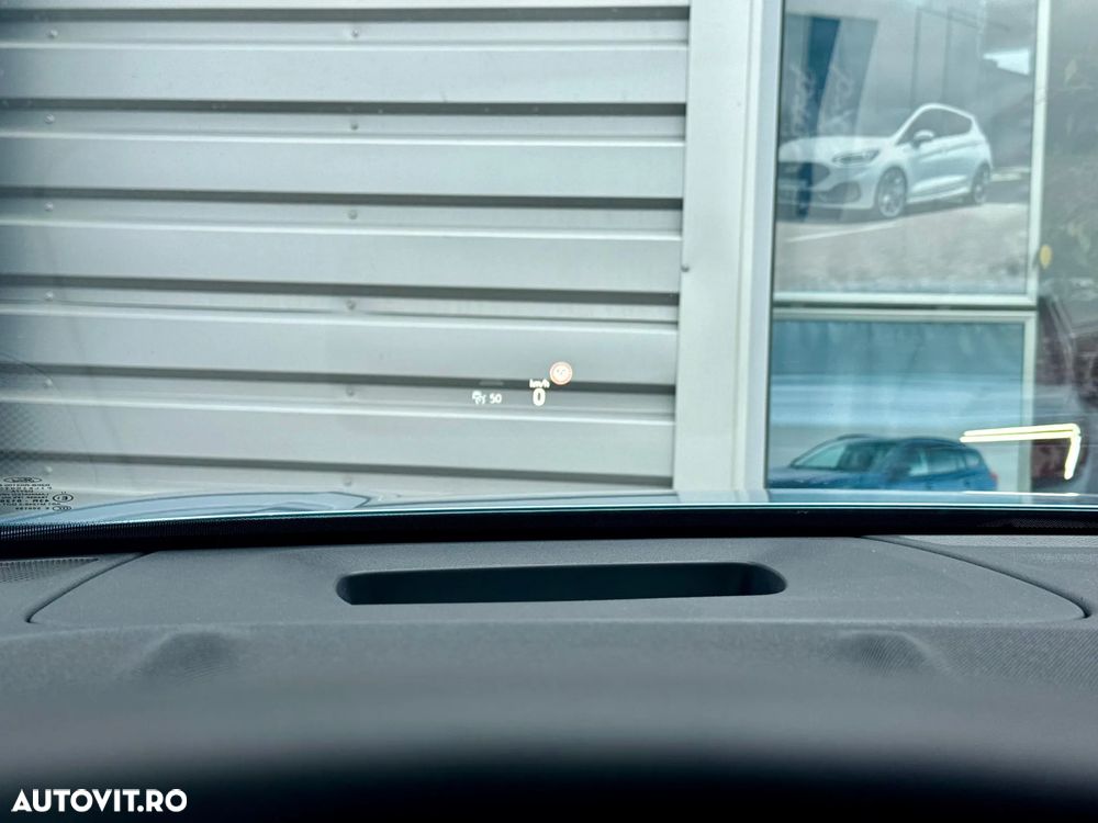 Ford Explorer RWD 77 kWh Extended Range Premium - 4