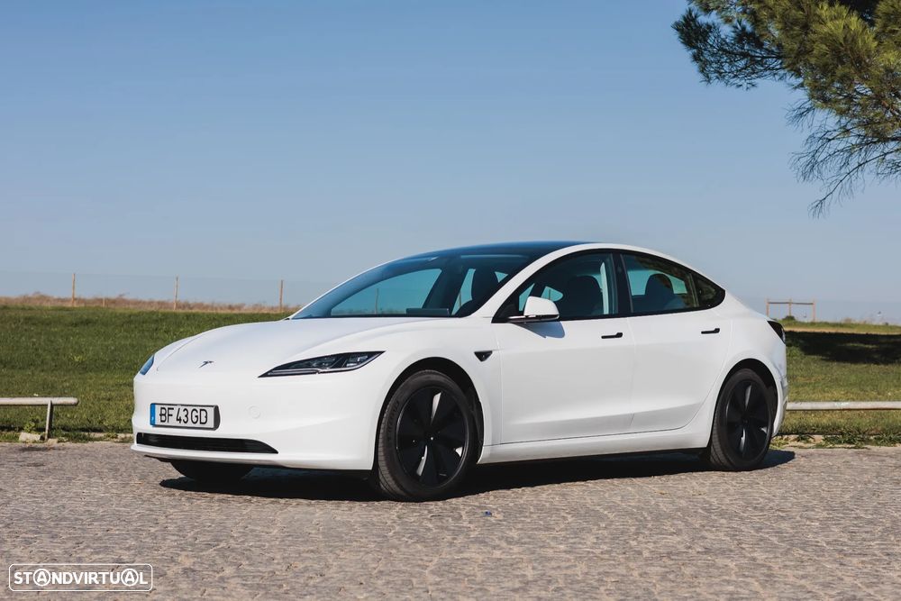 Tesla Model 3 Tração Traseira - 3